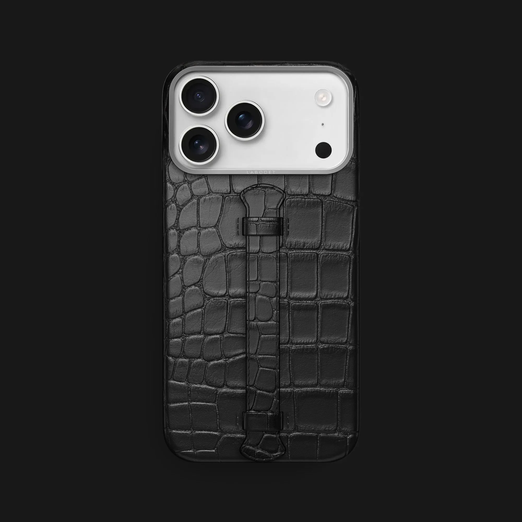 Center Handle Edition Black For iPhone 17 Pro Max In Alligator Shock Absorber