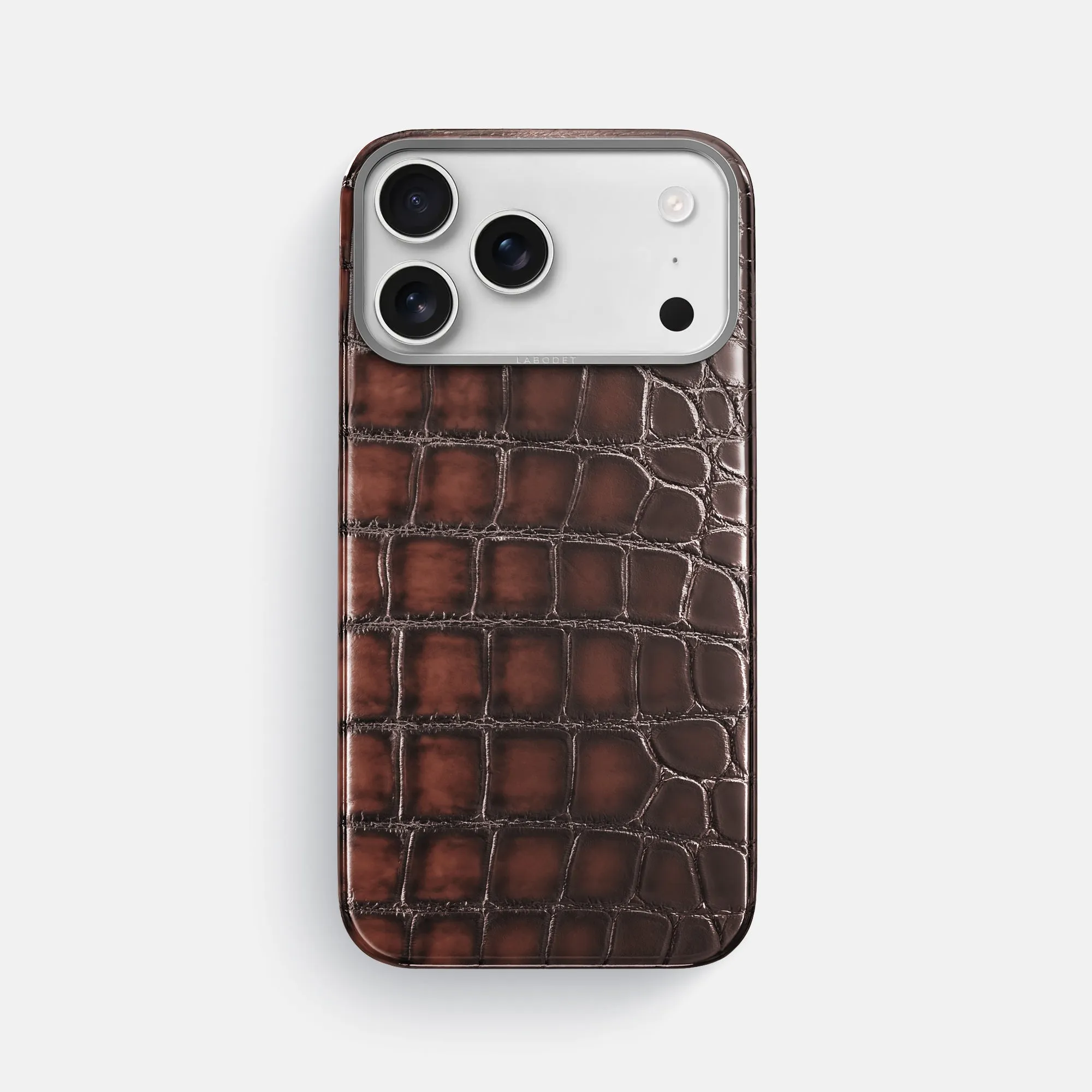 Classic Case For iPhone 17 Pro Max In Patina Alligator Comfort Texture Layer Durable Protection Layer