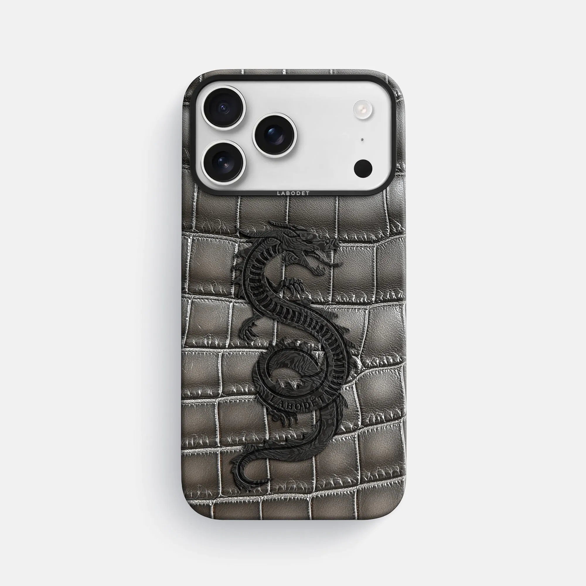 Classic Case With Carbon Dragon For iPhone 17 Pro Max In Patina Alligator Outdoor Travel Protective Shell