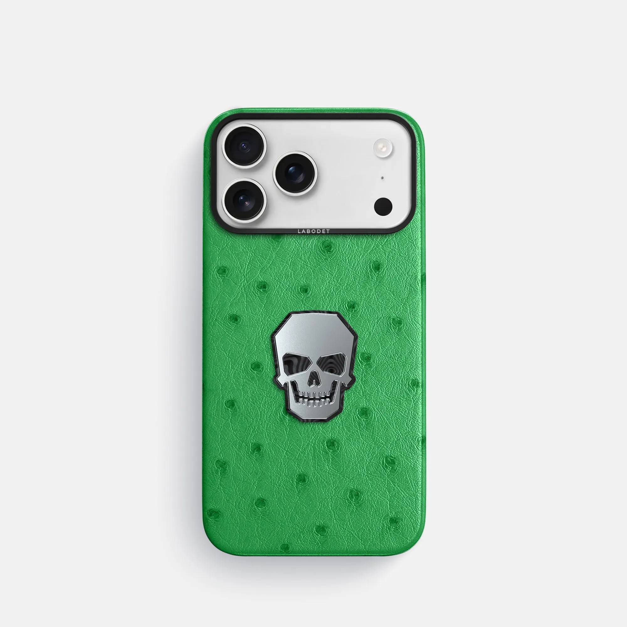 Classic Case With Titanium Skull For iPhone 17 Pro In Ostrich Vivid Pattern Design