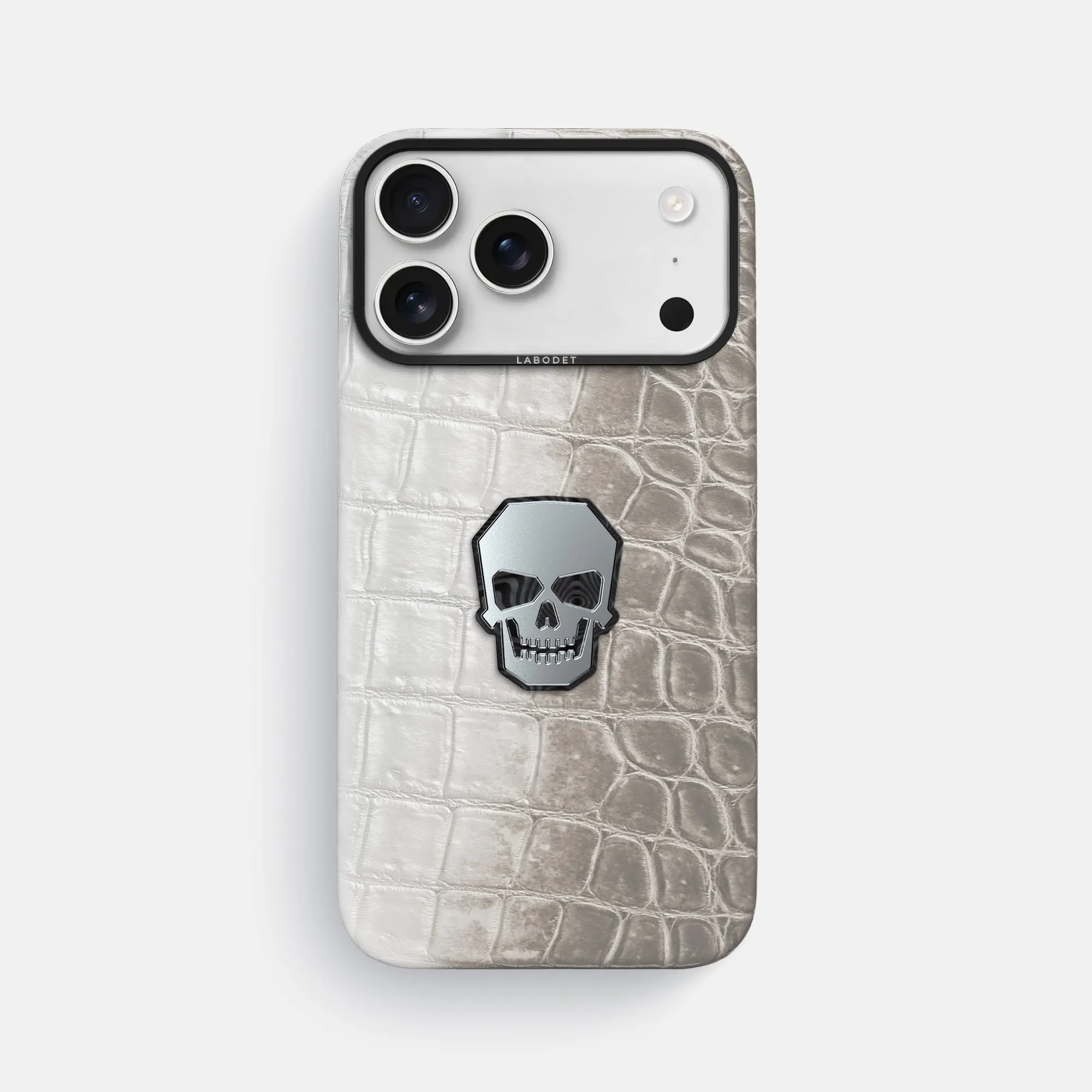 Stylish Edge Classic Case With Titanium Skull For iPhone 17 Pro Max In Himalayan Crocodile