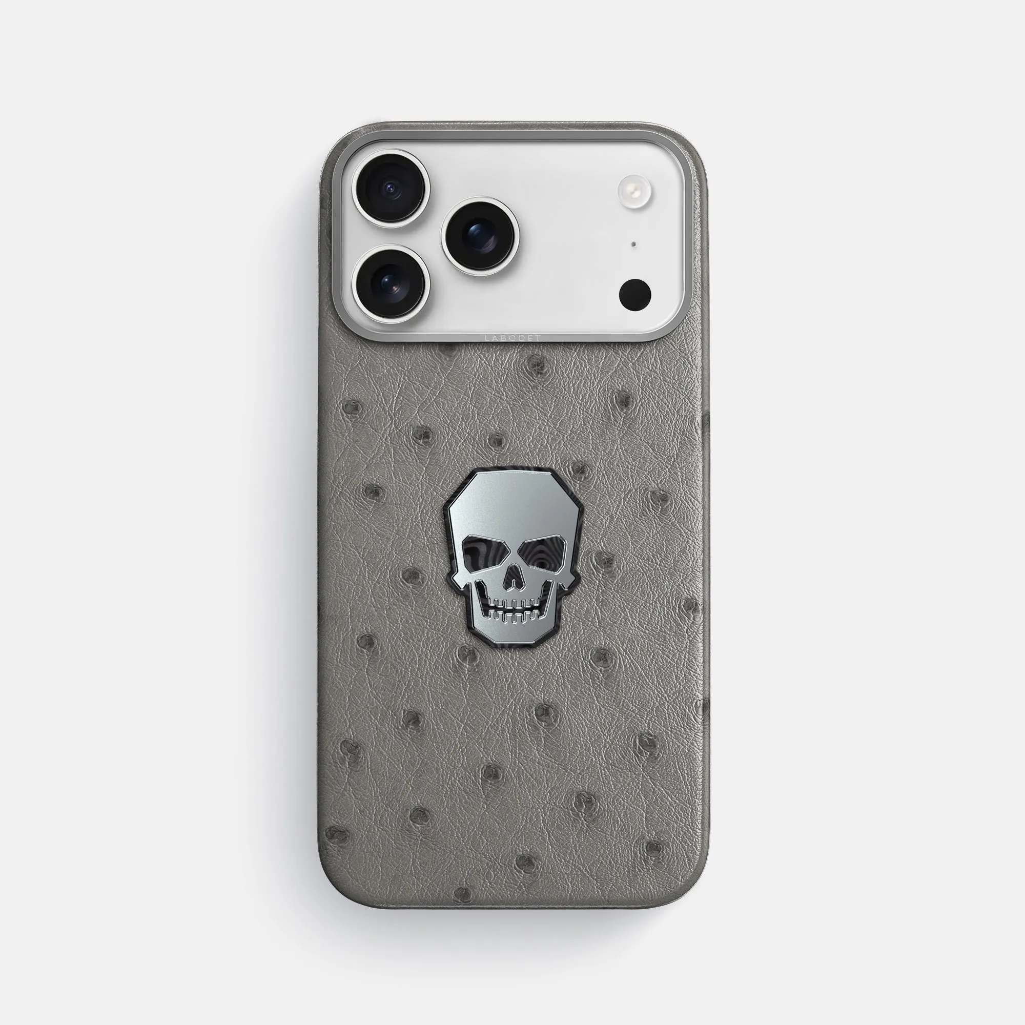 Sleek Appearance Classic Case With Titanium Skull For iPhone 17 Pro Max In Ostrich