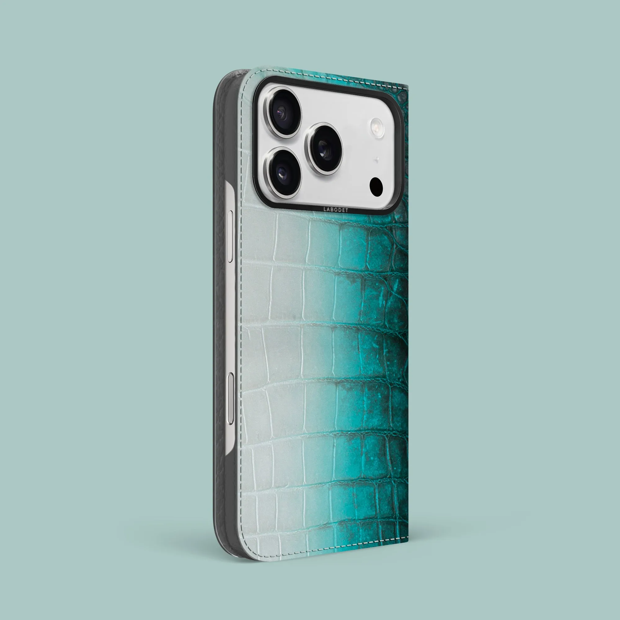 Folio Case 1/1 Turquoise For iPhone 17 Pro Max In Himalayan Crocodile Smooth Grip Layer