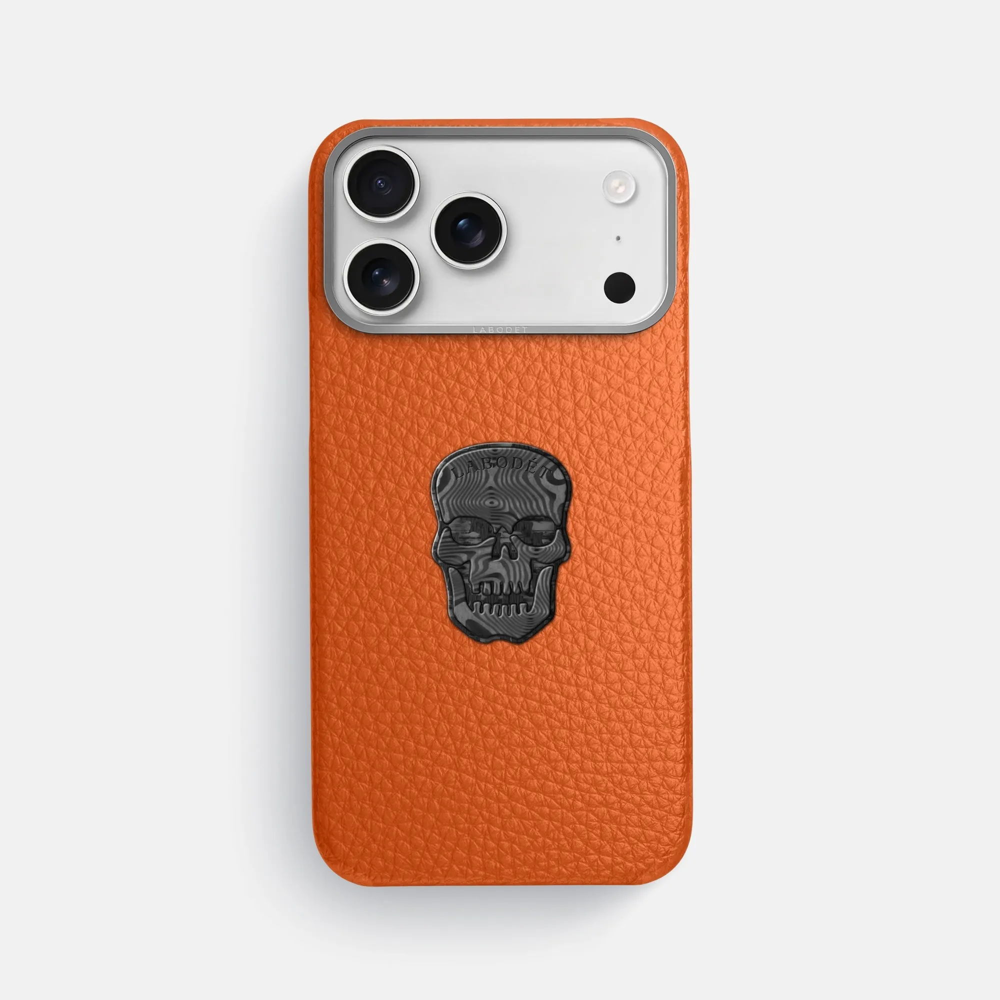 Soft Grip Layer Minimal Texture Classic Case With Carbon Skull For iPhone 17 Pro Max In Calf