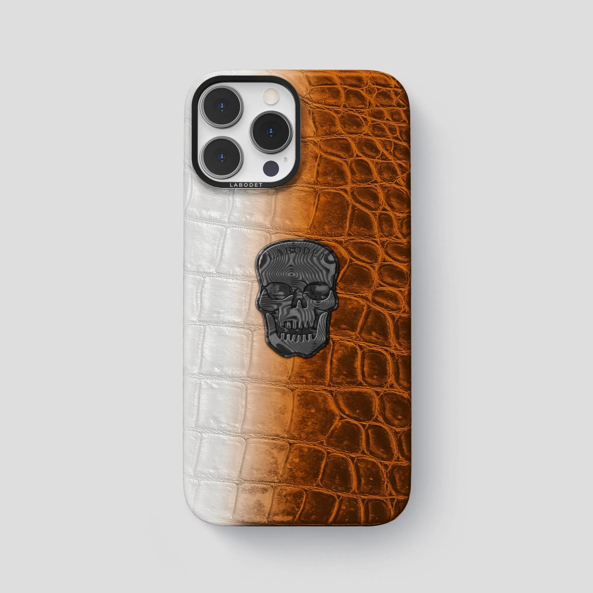 Classic Case With Carbon Skull For iPhone 14 Pro Max In Himalayan Crocodile Camera Protection