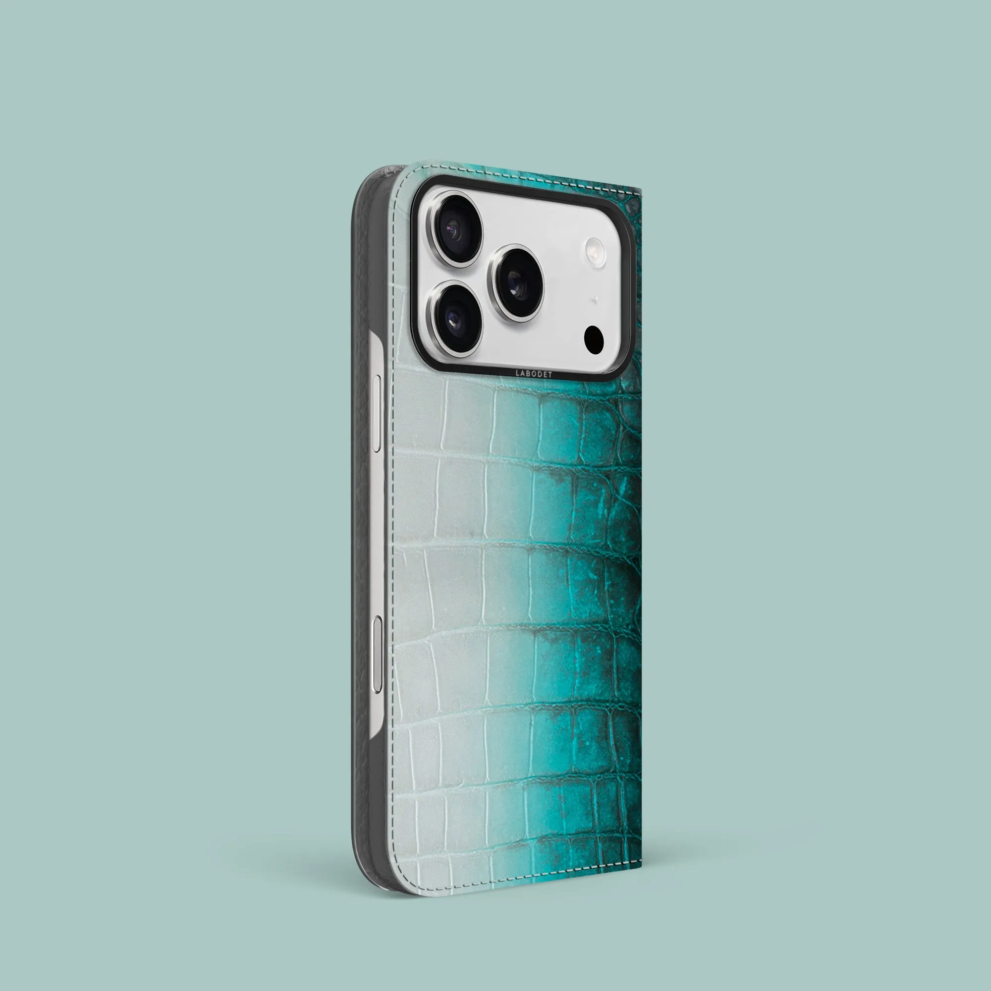 Soft Surface Design Folio Case 1/1 Turquoise For iPhone 17 Pro In Himalayan Crocodile