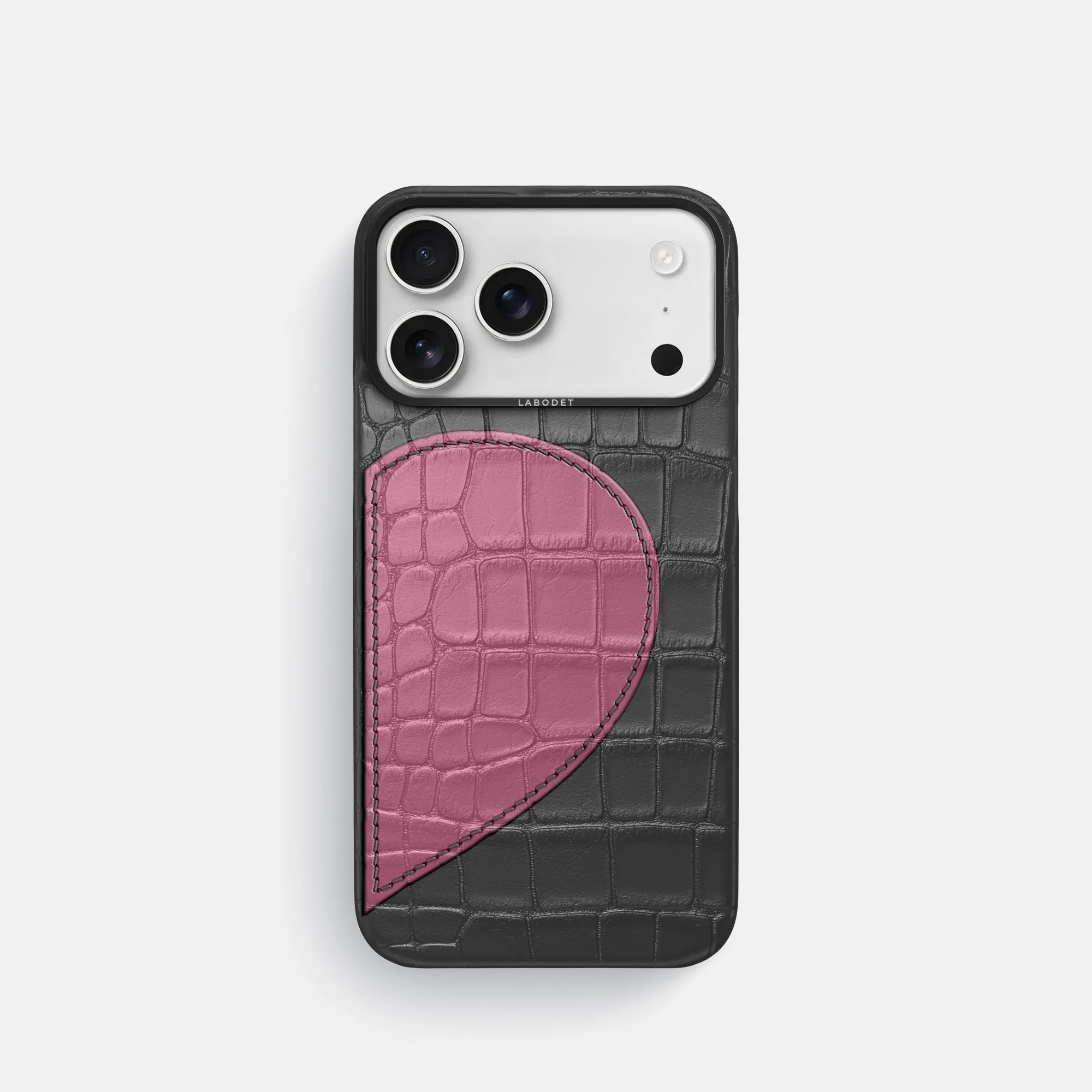 Classic Case With Half Heart - Right For iPhone 17 Pro In Alligator Everyday Look Matte Texture
