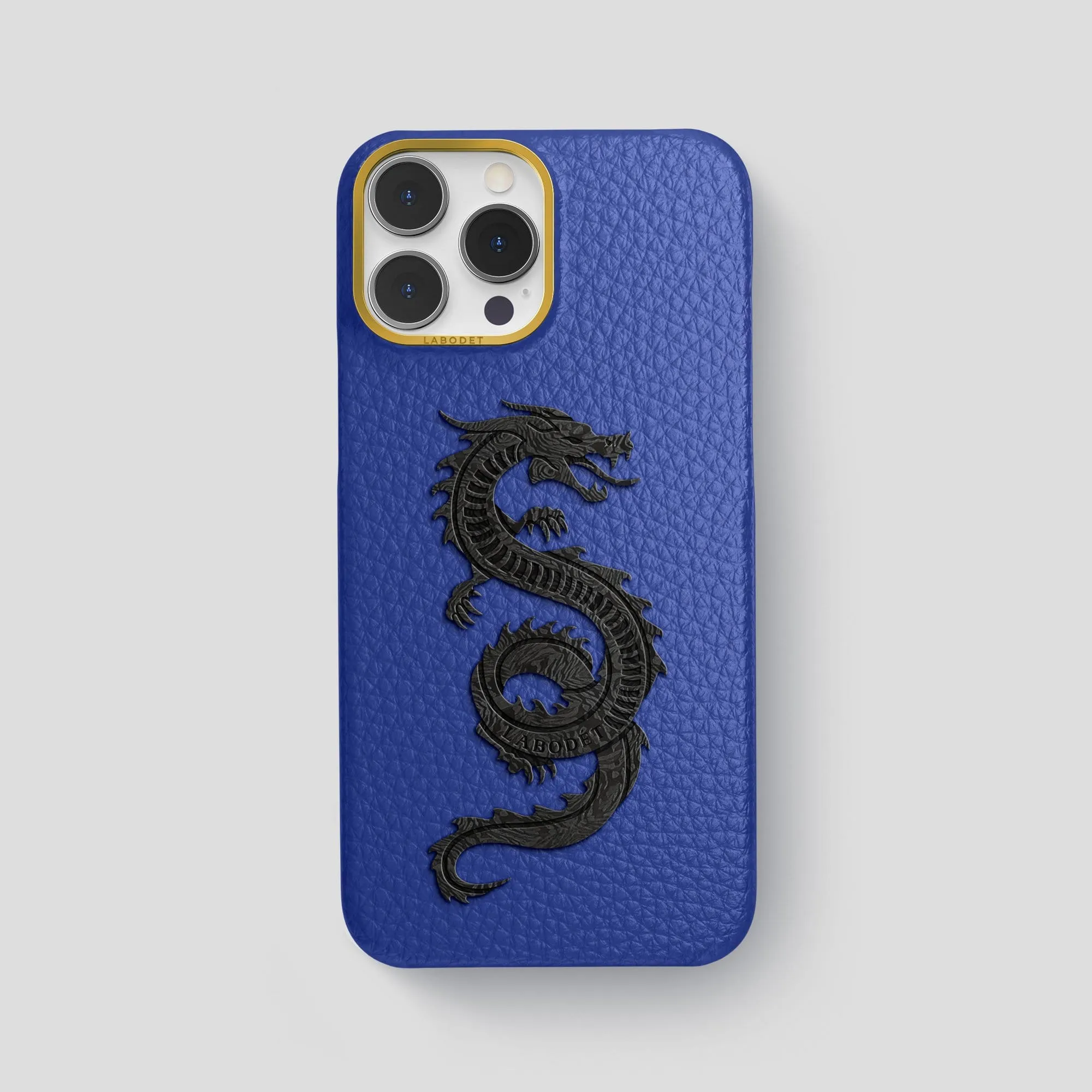 Classic Case With Carbon Dragon For iPhone 14 Pro Max In Calf Hybrid Pattern Design