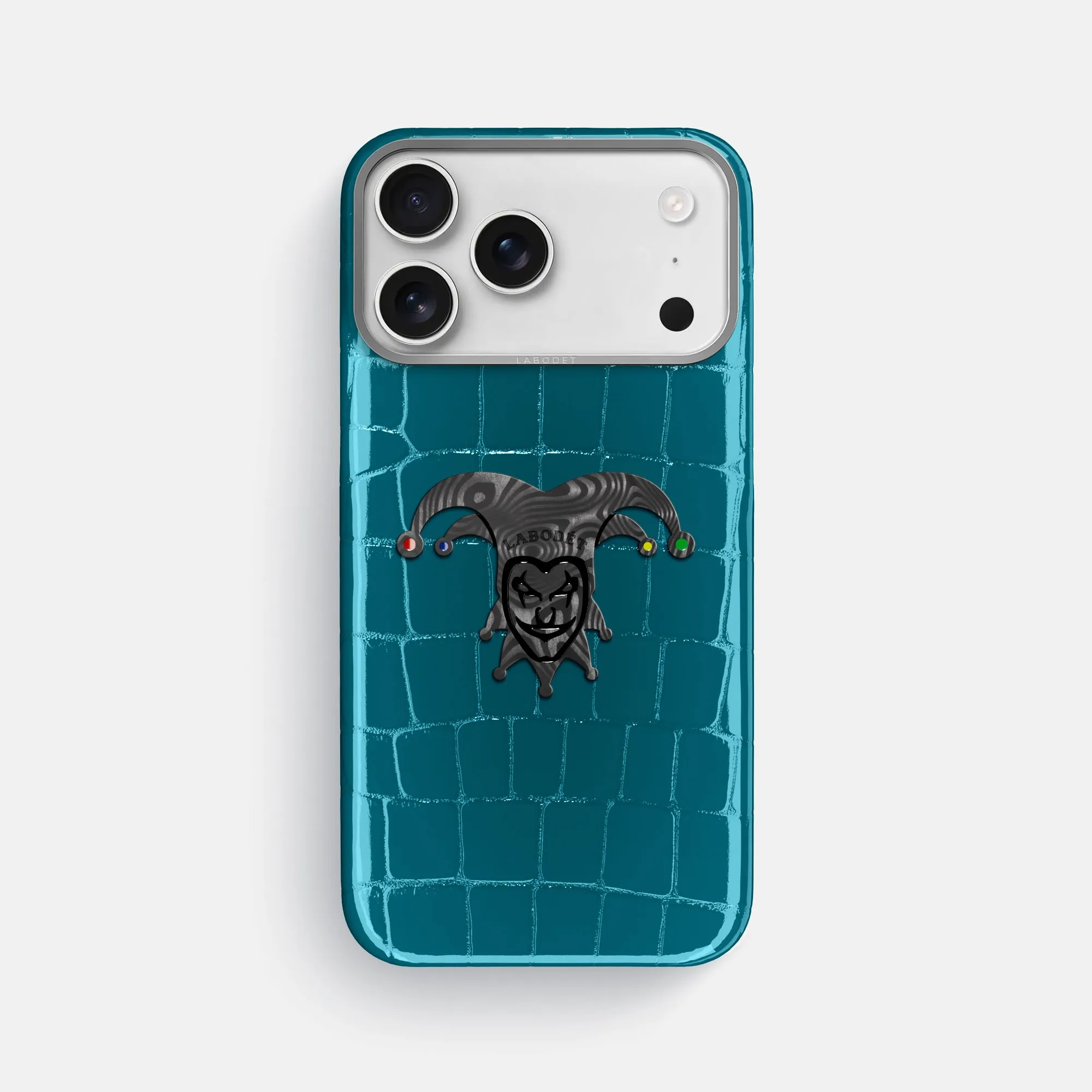 Hybrid Pattern Design Minimal Edge Design Classic Case With Carbon Joker For iPhone 17 Pro Max In Shiny Alligator