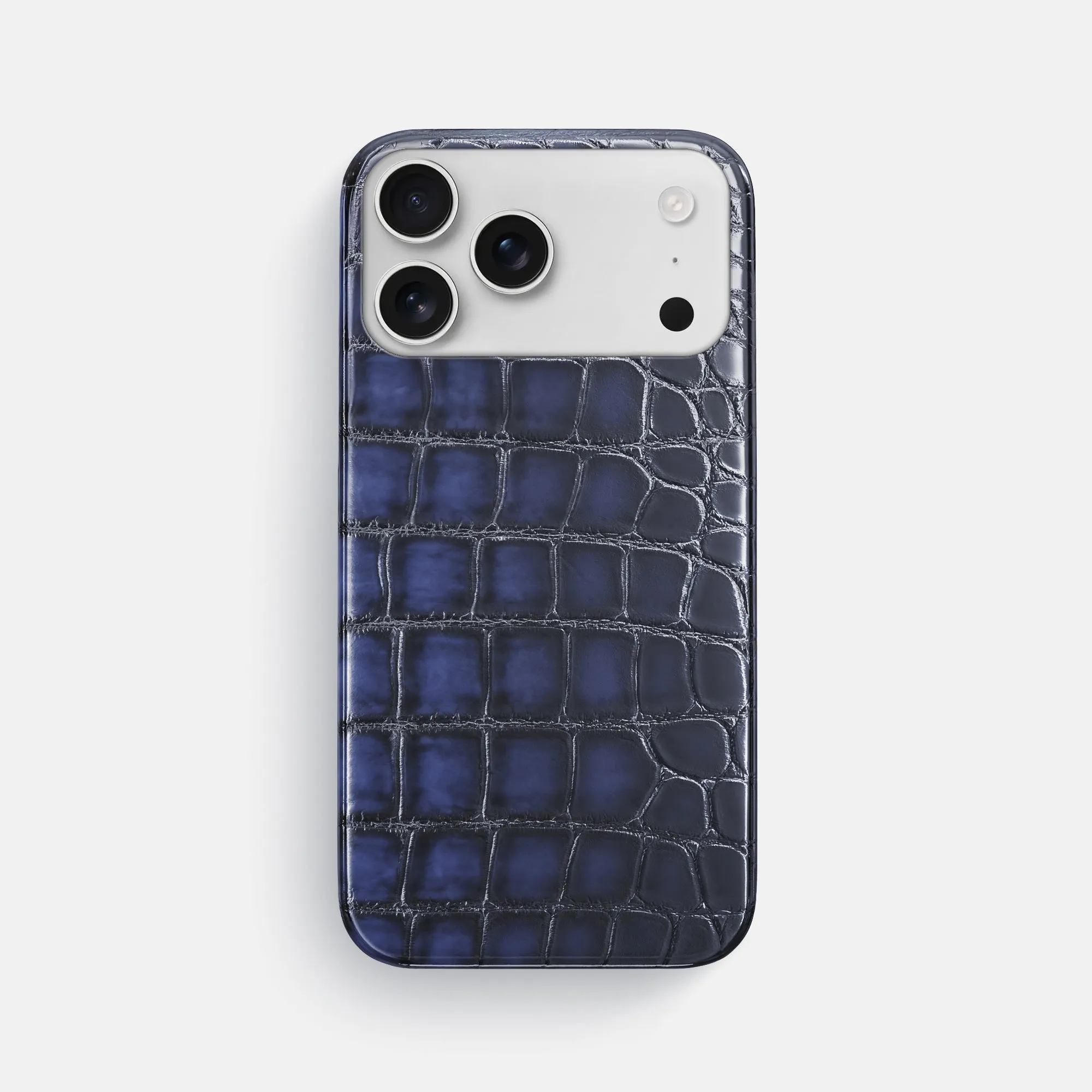 Light Finish Slim Case For iPhone 17 Pro Max In Patina Alligator
