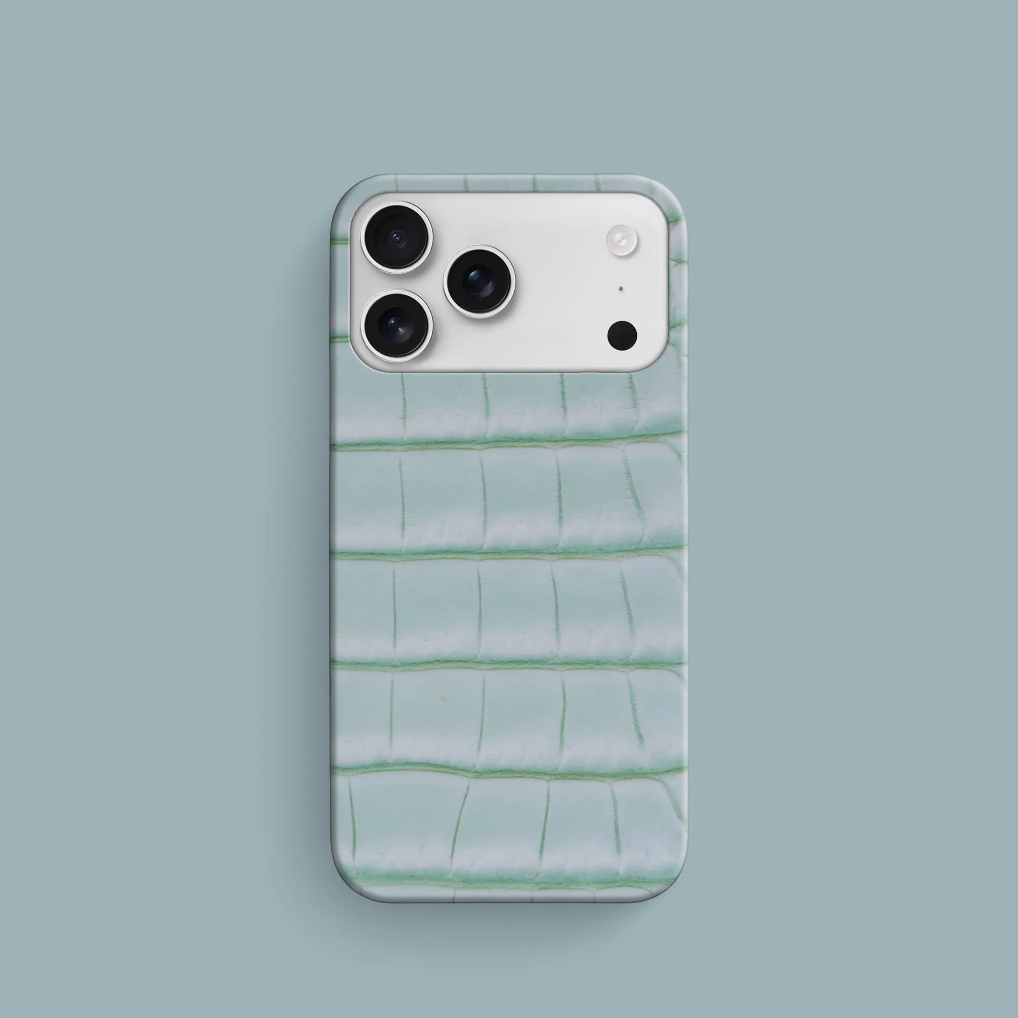 Hybrid Finish Slim Case Mint Gum For iPhone 17 Pro In Alligator
