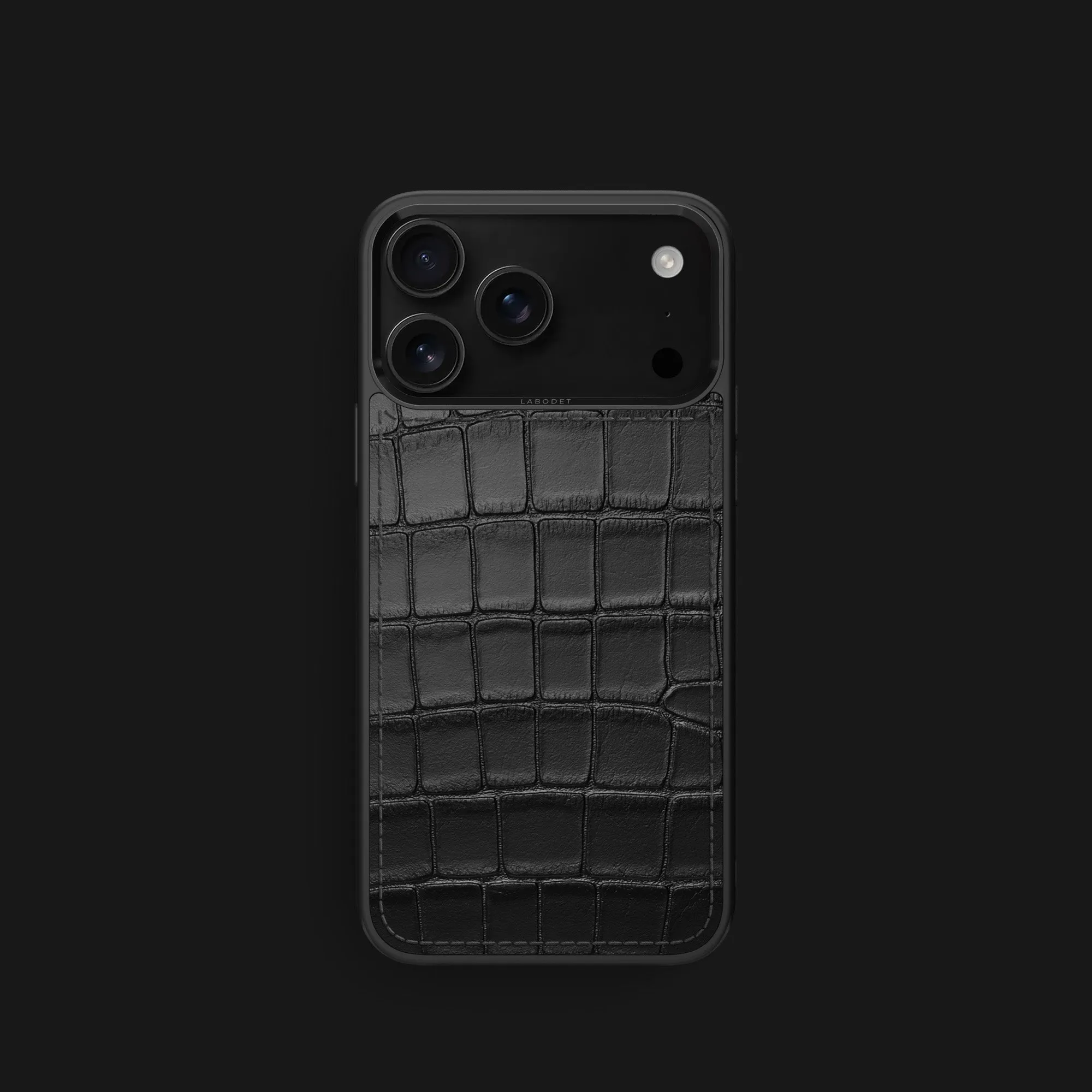 Comfort Use Sport Case Edition Black For iPhone 17 Pro In Alligator